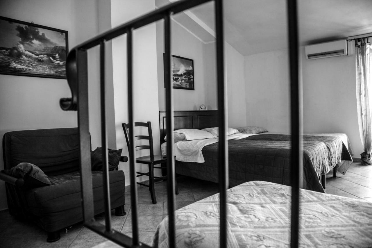 산토스테파노디카마스트라 비앤비 일 카스텔리노 B&B 외부 사진